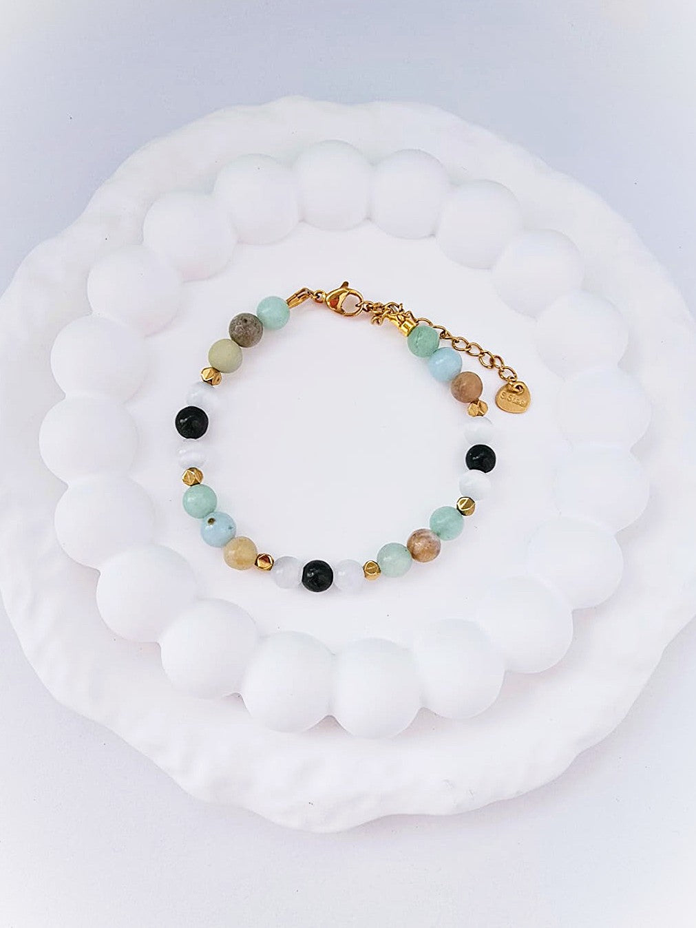 Bransoletka z amazonitem, kamieniem księżycowym, serpentynitem i hematytem