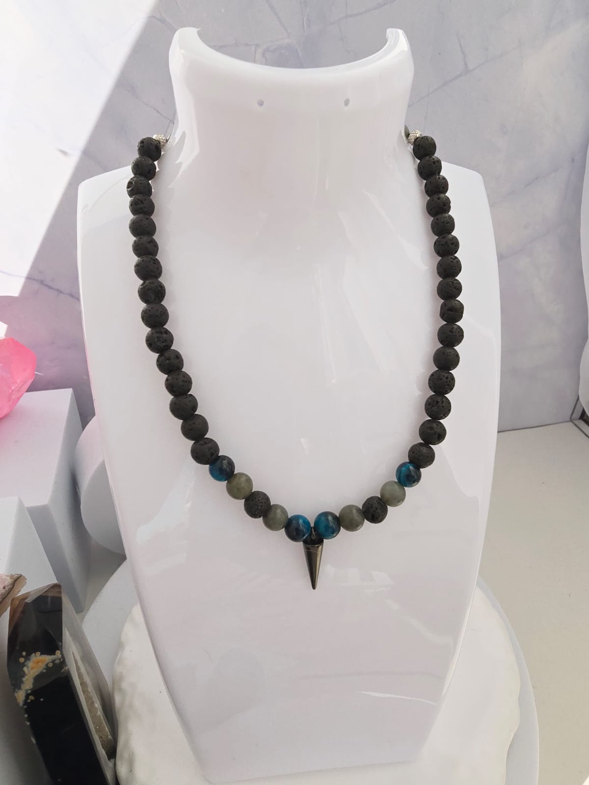 Naszyjnik męski- lawa wulkaniczna, labradoryt, tygrysie oko