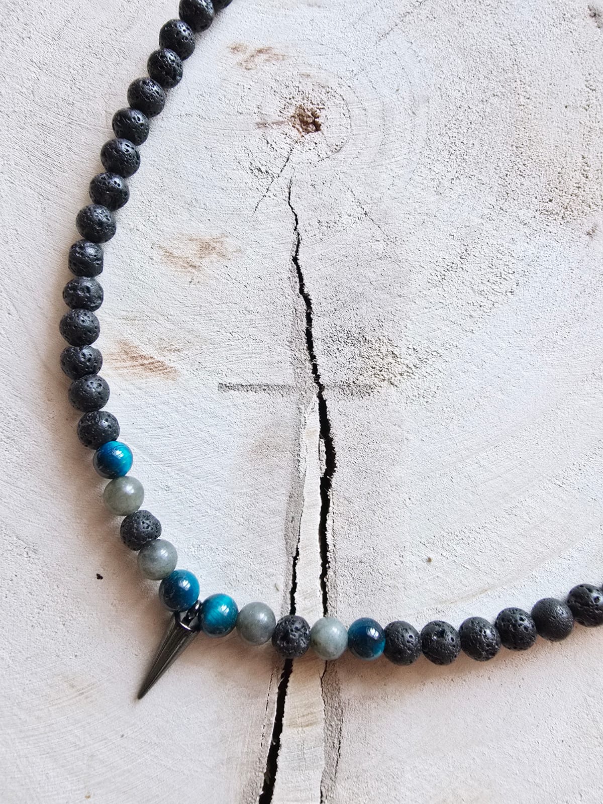 Naszyjnik męski- lawa wulkaniczna, labradoryt, tygrysie oko