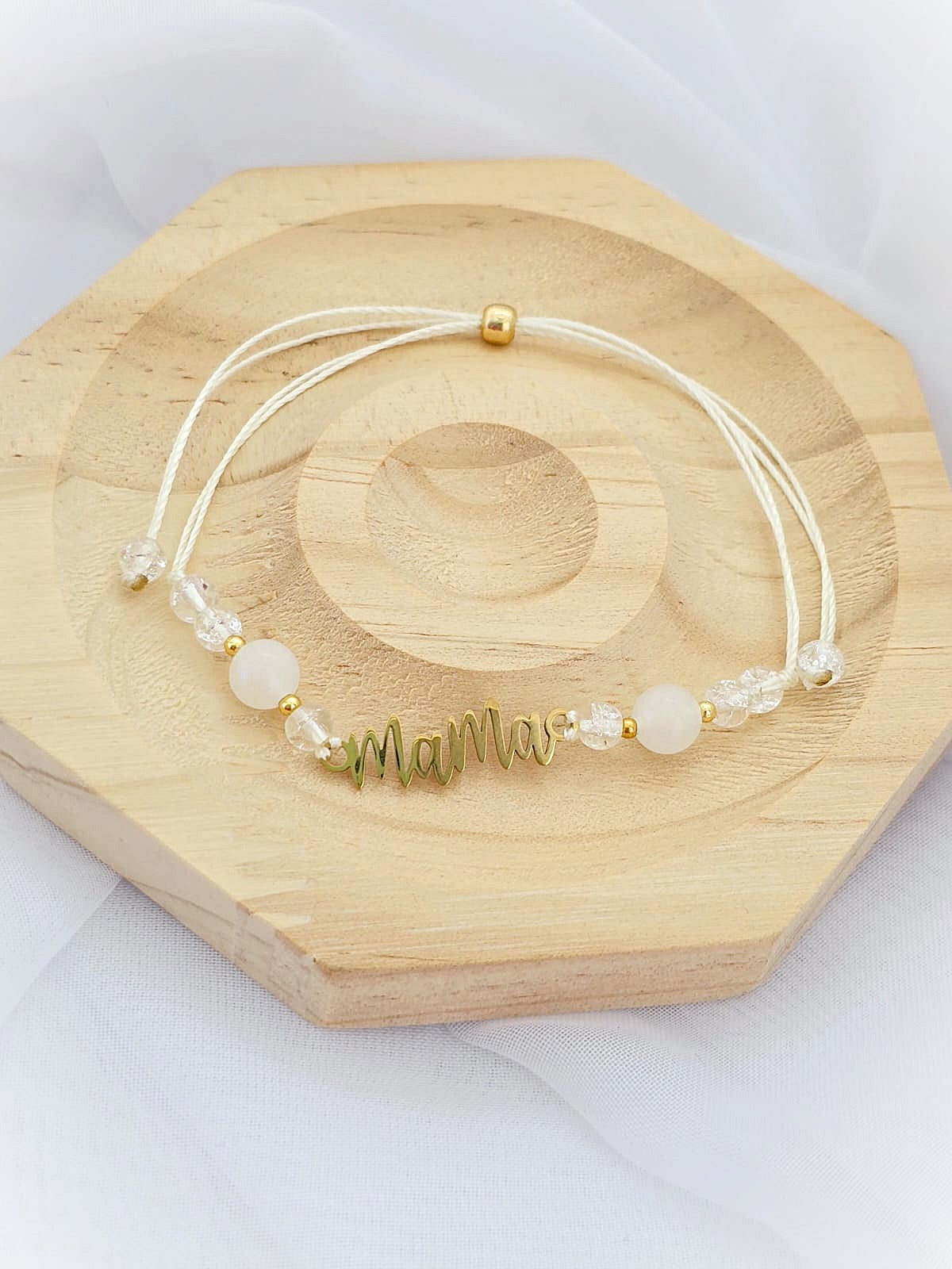 Bransoletka- mama- z kryształem górskim