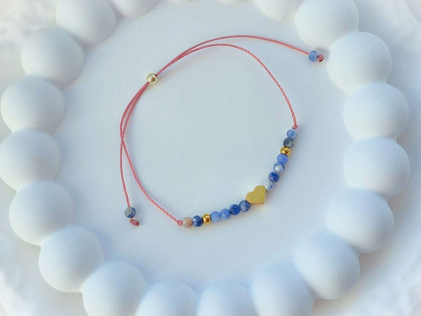 Bransoletka na sznurku z sodalitem